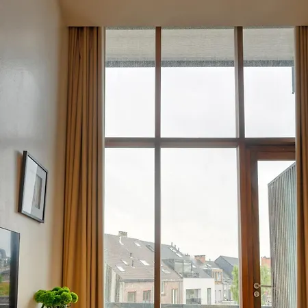 Ideal Terraced Retreat In Ghent's Center Apartamento *